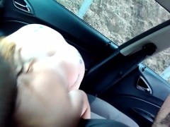 My horny boyfriend masturbates my pussy on the way home