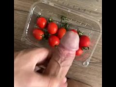 Tomatoes red - Screenshot 14 of 16 - Comatoss