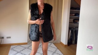 A FAN REQUESTED A FUR FETISH VIDEO WITH THIS BLONDIE BITCH DOGGY