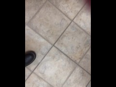 Boot try-on + toe wiggling - Screenshot 14 of 16 - Foot