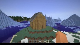 Построил себе домик в майнкрафте на полярном полюсе!