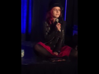 С нетерпением жду дня открытых дверей, который я провожу на Хэллоуин, will будет на шаг ближе к переезду.