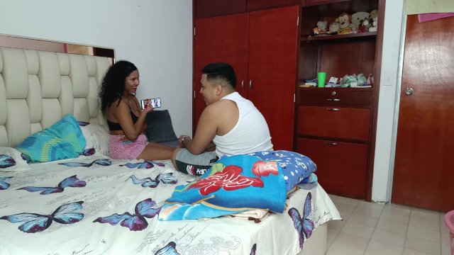 BIG DICK HOT INDIAN STEPBROTHER SEDUCES HIS BRUNETTE INDIAN STEPSISTER IN THE ROOM
