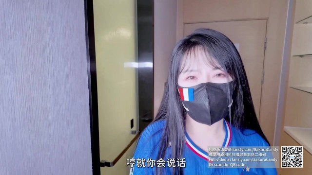 足球少女的浪漫邂逅：嫩足学妹的高潮～完整版关注fansly，互动关注推特哦！