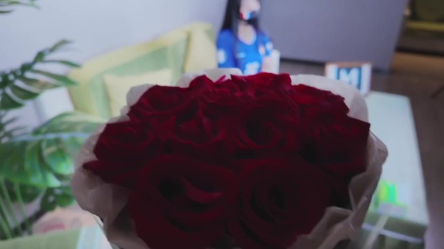 足球少女的浪漫邂逅：嫩足学妹的高潮～完整版关注fansly，互动关注推特哦！