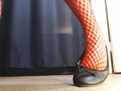 Red Fishnets Ballet Flats Shoeplay Dipping Toe Wiggling - Screenshot 11 of 16 - Shoe Fetish