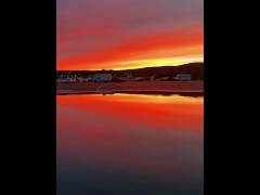THE BEAUTIFUL SEX ON SUNRISE