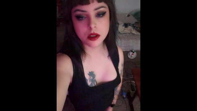 Trans hottie masturbates her girl dick for you
