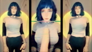 Cattiveria gioca con il suo Huge Tits e ti succhia!