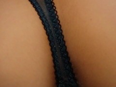 夏の暑い夜にTバックでヨガをしている妻にイタズラ。 - Screenshot 13 of 16 - Yoga