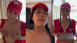 Asiatische Pizzabotin von weißem Guy gefickt als Strafe für keine Veränderung