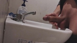 MASTURBATING and CUMMING on the SINK!