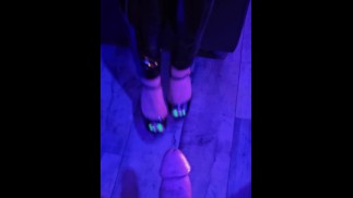 LittleMissTipToes - Cock Kicking
