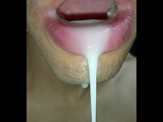 请操我的喉咙，用力操它，懒惰，舌头，唾液，舌头，特写
