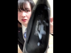 男の娘が本物のOL制服着てしこしこオナニー、本革パンプスの中に射精 - Screenshot 16 of 16 - 女装