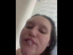 ANOTHER SHOWER SITUATION 😏 - Screenshot 9 of 16 - Gagging