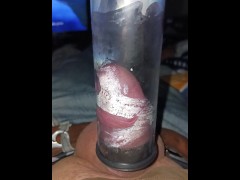 Pumping penis - Screenshot 15 of 16 - Penis Pump