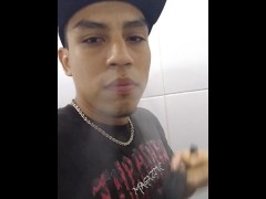 VAPE & PEE 💨 - Screenshot 3 of 16 - Big Dick