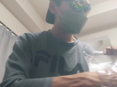 【下着＆レビュー】真っ赤なパンツに包まれた勃起チンポを取り出してぬるぬるにして扱いてイキます。 - Screenshot 2 of 16 - パンツ