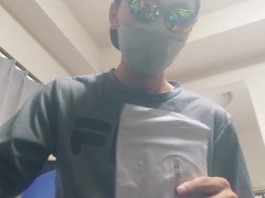 【下着＆レビュー】真っ赤なパンツに包まれた勃起チンポを取り出してぬるぬるにして扱いてイキます。 - Screenshot 3 of 16 - 手コキ