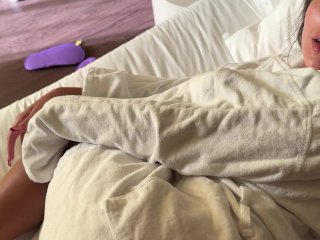 Took my step daughter on vacation and got a single bed on purpose feat SISI ROSE screenshot number 2