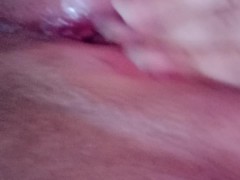 اجمل كس زهري لسورية تصور كسها وتنزل لبنها وتبعت لزوجها 9/16