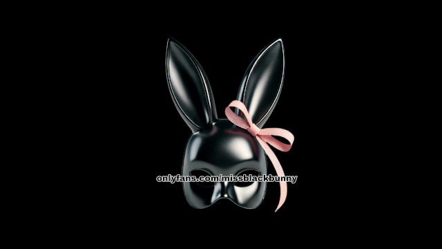 Hot Ebony богиня, показывая тебе свои ноги 👣и пятки, Ты👠 хотел бы лизать их, не так ли?