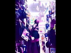 ディルドとマッサージ機と電流で買い物。 - Screenshot 3 of 16 - Slave Girl