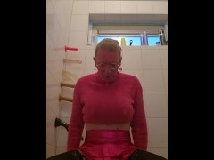 Sissy fuckdoll pisses while riding a dildo