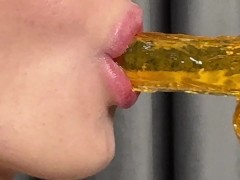 Милая Exotic Сосет Леденец И Представляет Настоящий Член - Screenshot 5 of 16 - Cum On Tits