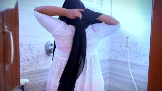 Egyptian Big Ass & Big Boobs Beautiful Hot Girl فتاة عربية مسلمة عارية في الحمام للاستحمام