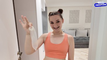 Моя горячая сводная сестра забыла презерватив после секса со своим парнем