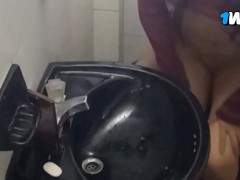 STUDENTS FUCKING IN A BATHROOM BEFORE GOING TO COLLEGE