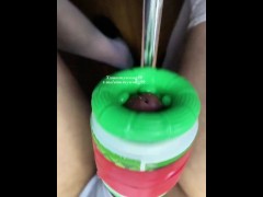 白袜女孩炮机自慰高潮失禁喷精液 伪娘 调教 射精 丝袜 - Screenshot 13 of 16 - Kawai