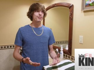 FilthyKings - Stepmom Really Wants A Baby So I Cum Right In Her Pussy screenshot number 2