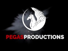 Pegas Productions - La Ptite Blonde Fourré Solide par Julian August - Screenshot 16 of 16 - Pegasproductions