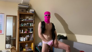 I on my pink balaclava self facial