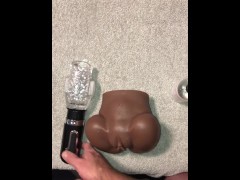Testing & Review of the Gawk Gawk 9000 Thrusting Blowjob Machine - Screenshot 6 of 16 - Veiny Cock