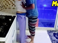 شوهرم خونه نبود پسر همسایه رو آوردم خونه.چه کیری داشت لعنتی( پر از حرفهای سکسی) - Screenshot 6 of 16 - اغوای