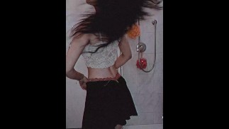 Не Мэрилин наряжается после душа...