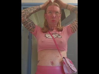 Sissy Gets Dressed