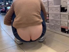 Showing my Ass and Thong in Public with Reactions