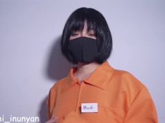 使用性爱机器惩罚监狱里的淫荡女孩（美式囚服、深喉、手铐、强迫高潮） - Screenshot 3 of 16 - Teenagers