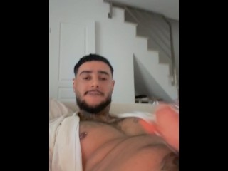 Damien Custo French Jerk off