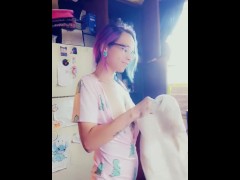 Drying Dishes & Teasing - Screenshot 11 of 16 - Savagesiren