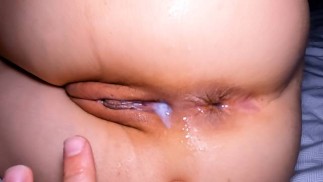 НАСТОЯЩАЯ миниатюрная азиатка получает ОГРОМНЫЙ КРЕМПАЙ !!