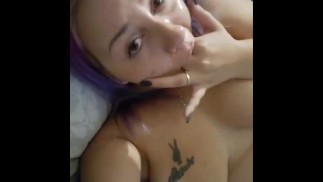 Давлюсь и пробую на вкус свою вкусную киску