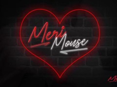 Мощный оргазм и сквирт в горячей сауне от сексуальной блондинки - Screenshot 1 of 16 - Natural Tits