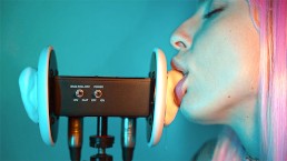 ASMR Close Up Ear Licking 3Dio by Elsa