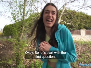Public Agent Brunette jogger with a great ass measures a big cock before fucking it screenshot number 1